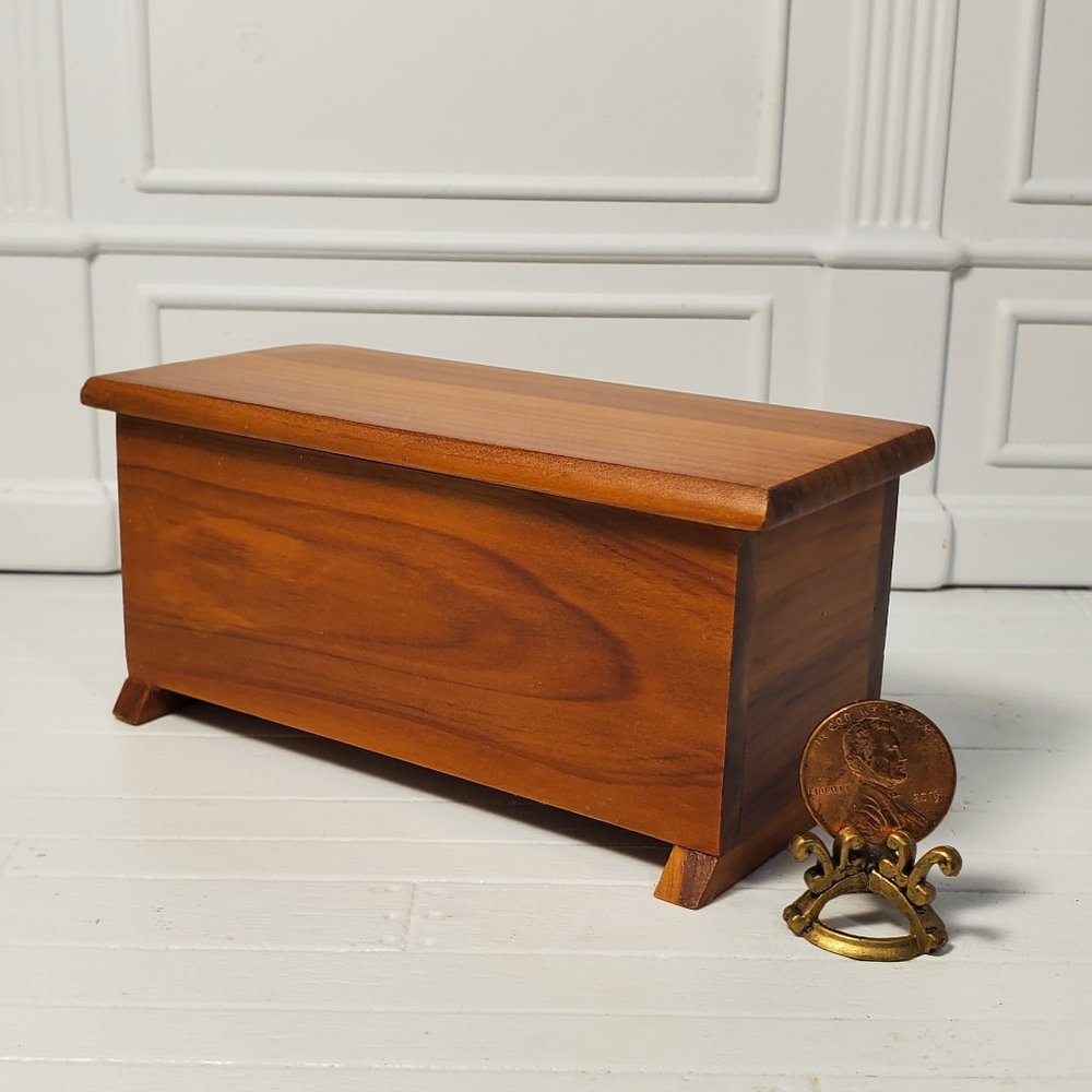 Dollhouse Miniature Cedar Chest Signed by Artist